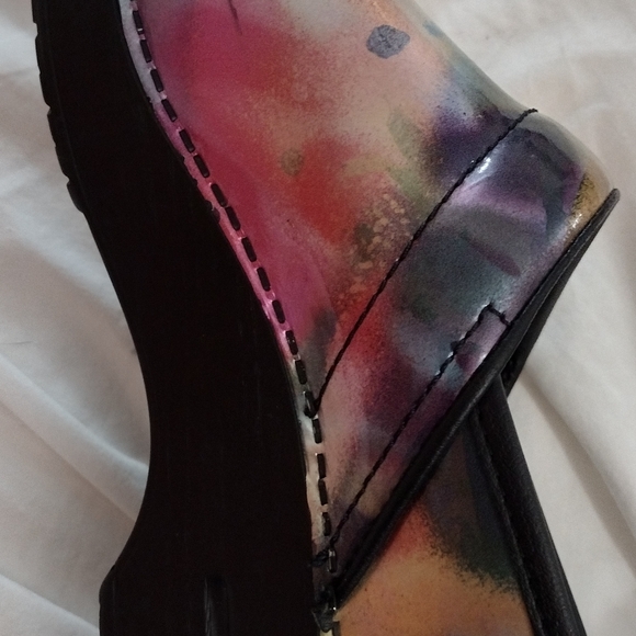 Dansko Multicolor Women's Mules - Picture 11 of 16
